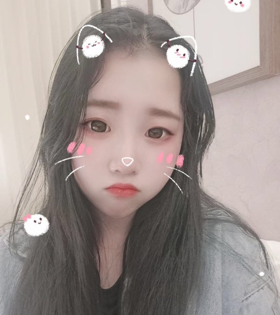 姐姐的自拍 (1)